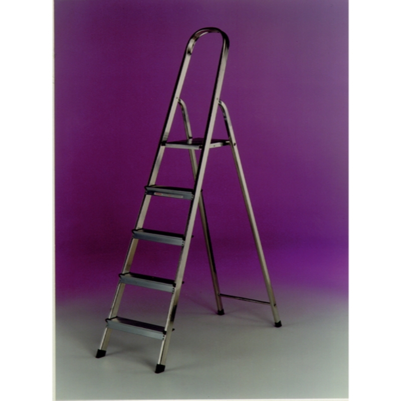 Light Weight Aluminium 5 tread Ladder
